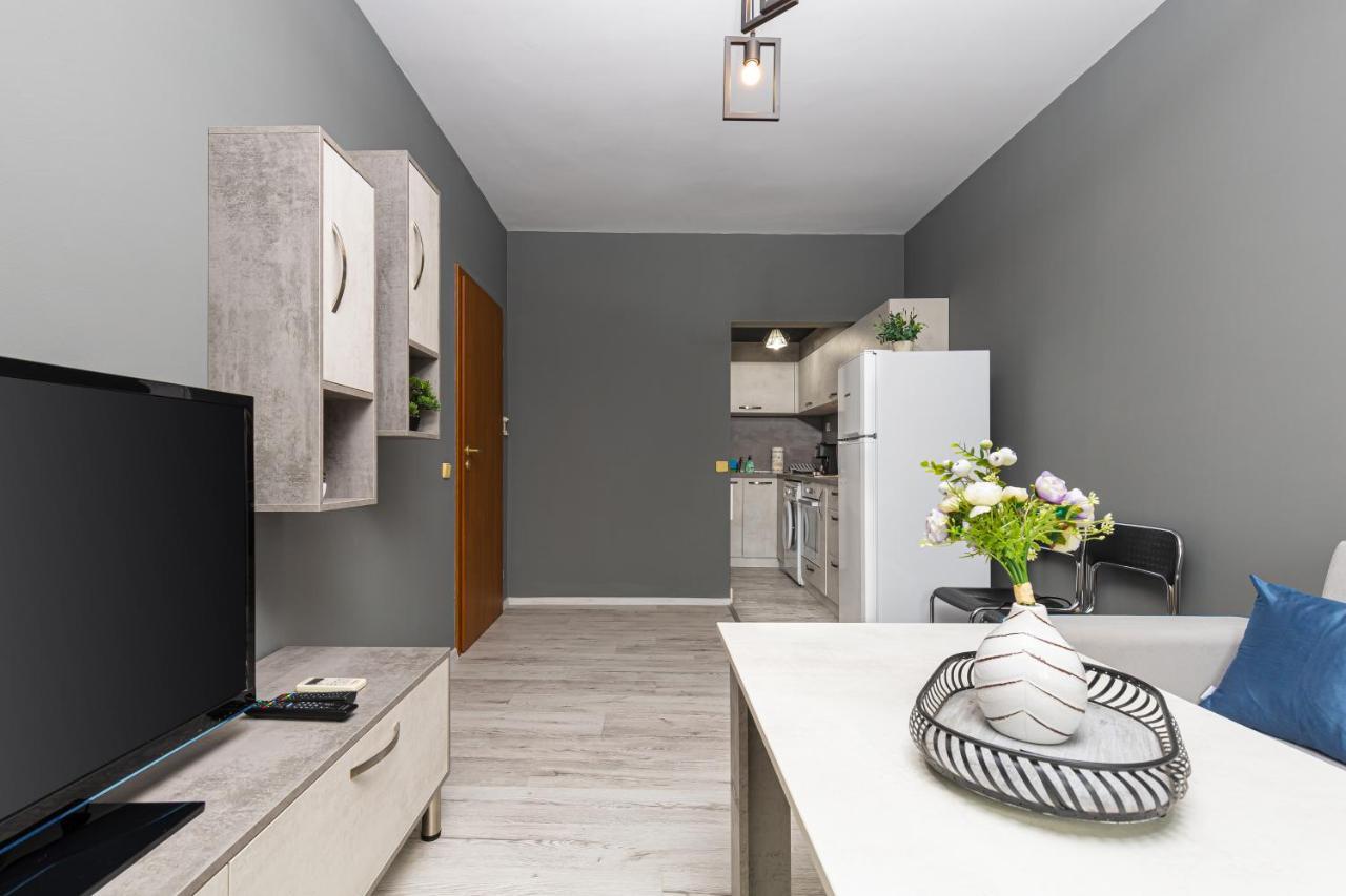 Modernly-Designed 1Bd Apartment With A Nice Terrace Plovdiv Bagian luar foto