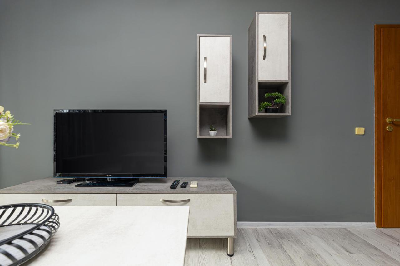 Modernly-Designed 1Bd Apartment With A Nice Terrace Plovdiv Bagian luar foto