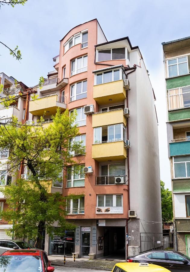 Modernly-Designed 1Bd Apartment With A Nice Terrace Plovdiv Bagian luar foto